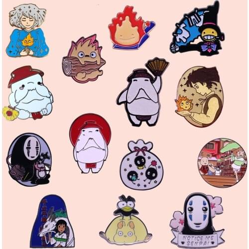 ZF1392 Cute Cartoon Series Anime Lovers Jewelry Enamel Pins And Brooches Cartoon Creative Metal Denim Hat Badge For Friends Kids