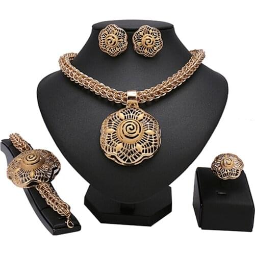Longqu 2020 Dubai gold jewelry set Nigerian wedding woman accessories jewelry set fashion African Beads jewelry set Wholesale