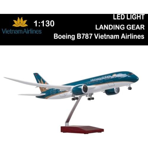 1/130 47cm Airplane Boeing B787 Dreamliner Aircraft Vietnam Airlines Model Light Wheels Diecast Plane Airliner Gift Boys Toys