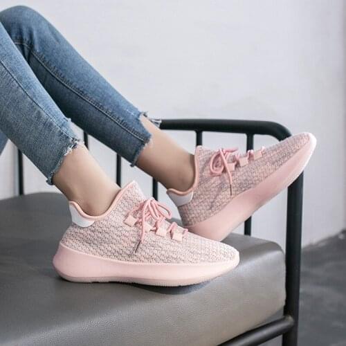 Women Running Shoes Popular Trend Outdoor sneaker Women Breathable Light Lace-up sports shoes Non-slip Fitness Training Shoes