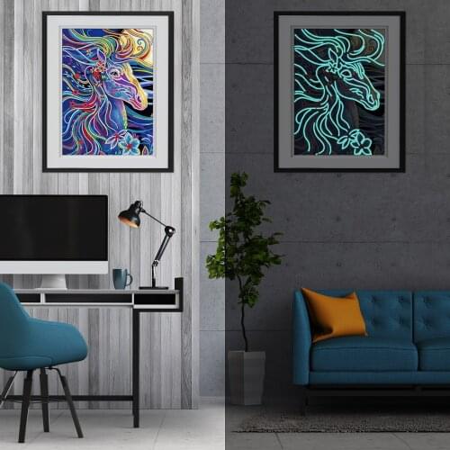 5D DIY Diamond Painting Special Shaped Luminous Colorful Horse Mosaic Kit Rhinestone Drawing Picture Set Home Decoration Craft