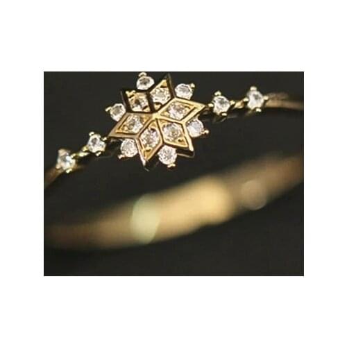 Fashion Golden Color Snowflake Inlaid Crystal Rings For Women Engagement Party Wedding Ring Jewelry Whole Sale