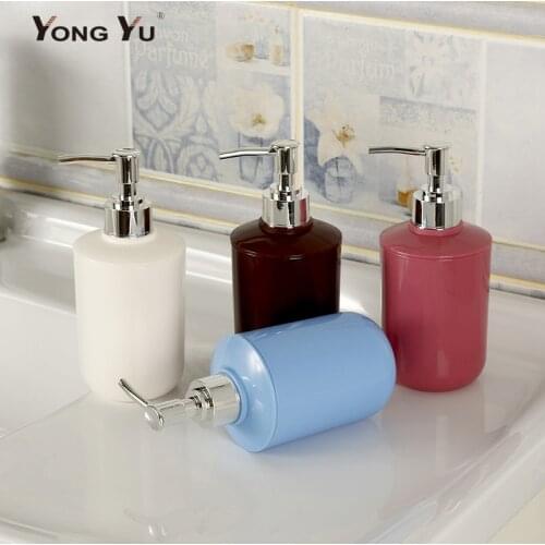 Plastic Emulsion Bottles Liquid Soap Dispensers Bathroom Set Home Decoration Bathroom Accessories