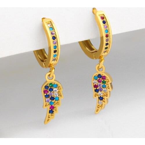 FLOLA Small Angel Wings Earrings For Women Crystal Multicolor Stone Earrings Dangle CZ Zirconia Statement Rainbow Jewelry ersu84