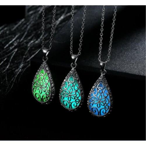 Luminous jewelry Wholesale fashion silver plated penguin noctilucent necklace