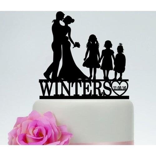 Custom Wedding Cake Topper ,With three little girls Family Of Bride And Groom Of Acrylic cake topper Customized Decoration