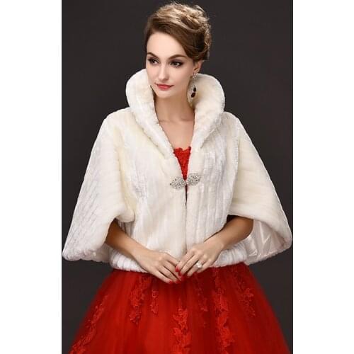2018 Hot Sell Elegant Winter Bridal Wraps Faux Fur Bolero Winter Wraps Coat Bridal Jacket EE7705