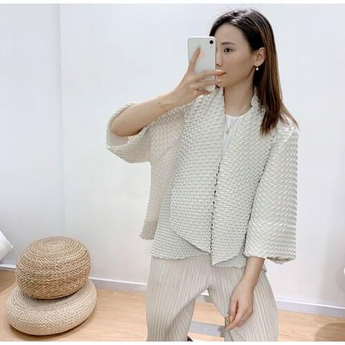 Style Pleated Top Autumn Winter 2020 New Womens Cardigan Hand Pleated Long Sleeve Loose Coat