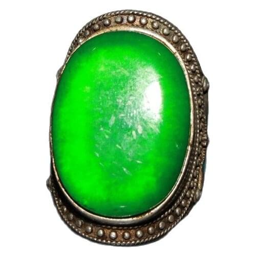Chinese Old Craft Made Old Tibetan Silver Inlaid Green Jade Silver Ring