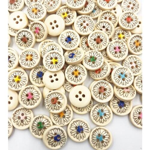 50Pcs/lot T-shirt Flowers Wood Button For DIY Crafts Scrapbooking Clothing Decorative 2 Holes Buttons Accessories WB751