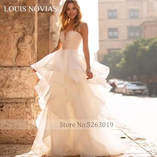 LOUIS NOVIAS Long Sleeve Wedding Dresses