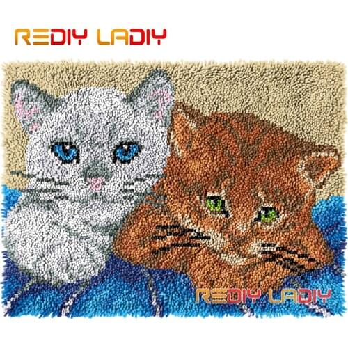 Latch Hook Rug Two Kittens Crocheting Wall Tapestry Kits DIY Carpet Rug Chunky Yarn Needlework Knitted Floor Mat Hobby & Crafts