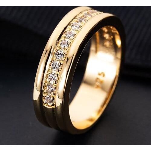 Trendy Gold Color Love Wedding Rings For Women Men Elegant Couple CZ Crystal Rings Luxury Bridal Jewelry Party Best Gifts