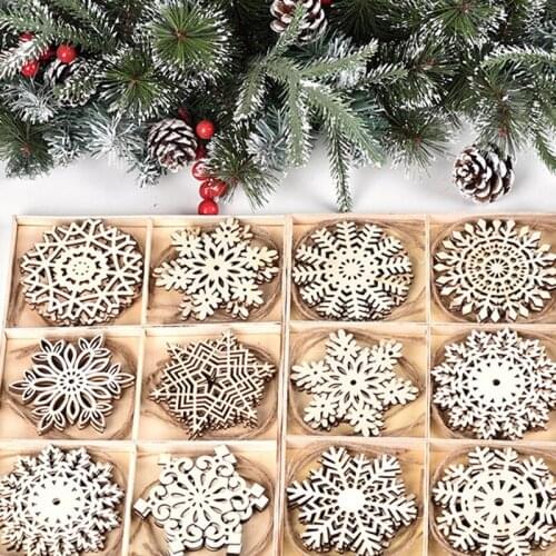 24PCS/Box Vintage Snowflake Christmas Wooden Pendants Ornaments Christmas Tree Ornaments Christmas Decorations Gifts