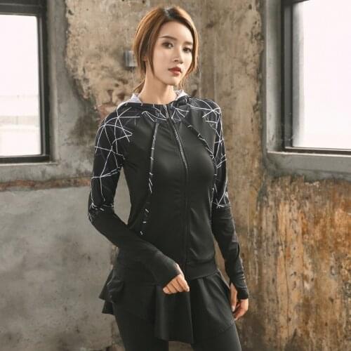 Women Sportwear Hooded Zipper Running Shirt Thumb Holes Light Weight Slim Fit Gym Fitness Workout Long Sleeve Yoga Track Jacket