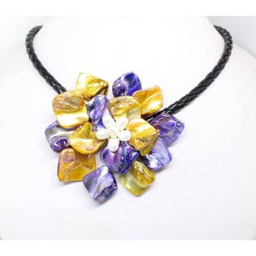 Charm 70mm Flower Pendant Necklace 18inches Baroque Shell Mother of Pearl Handmade Mix Color Yellow Red Green Purple Choose