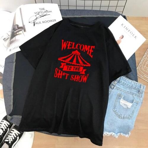 Mujer Camisetas Welcome To The Show Print Aesthetic Graphic T Shirts Summer Clothes for Women Plus Size Loose Neck Ladies Tops