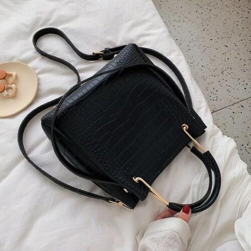 2020 new fashion and leisure versatile large capacity shoulder bag crossbite fashion handbag single shoulder Shoulder Messenger