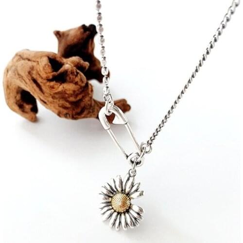 Sole Memory Chrysanthemum Sunflower Retro Thai Silver 925 Sterling Silver Clavicle Chain Female Necklace SNE593