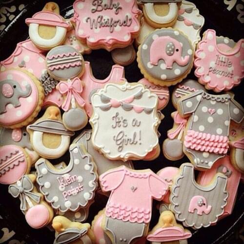 7Pcs/Set Stainless Steel Baby Stroller Feeding Bottle Clothes Bib Shape DIY Cookie Cutter Biscuit Mold Baking Decorating Tools