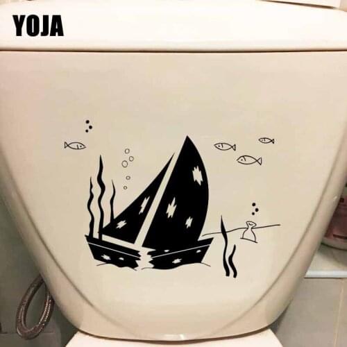 YOJA 24X17.4CM Wall Decal Undersea Ship Fish Seaweed Ocean Marine Decor Toilet Seat Sticker T5-0371