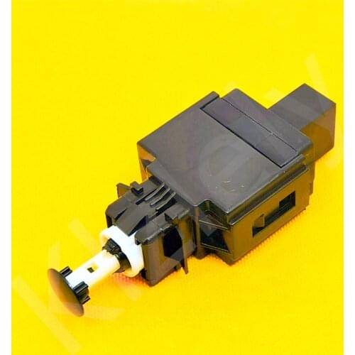 1 PCS 8622064 BRAKE LIGHT SWITCH STOP For VOLVO S60 I S80 I V70 II XC70 XC90 I