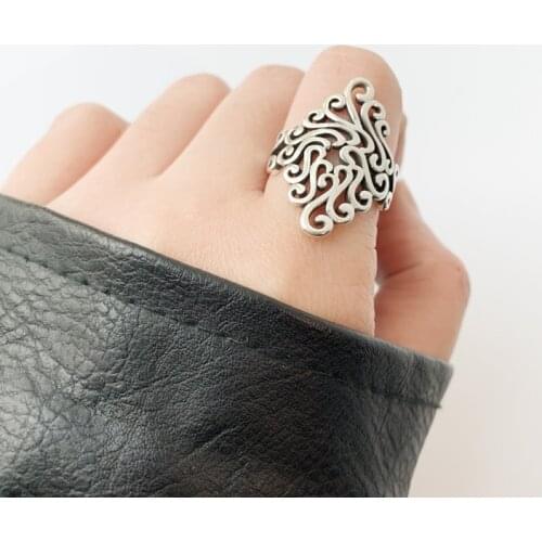 Personality Punk Vintage Big Flower Rings For Women Men Resizable Size Rings Fashion Trendy Boho Jewelry 2021