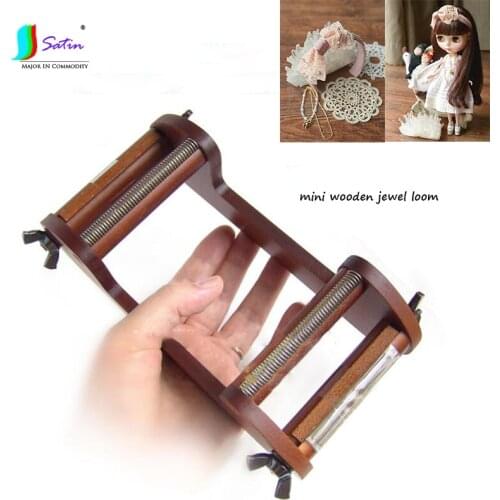 Doll Baby Bracelets Head Decoration Jewelry Weave Tool Super Mini Small Size Wooden Knitting Loom Beading Machine S0145L