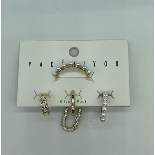 2021 Trend Jewelry Gifts Fashion Pearl Hoop Earring Set Metal Ring Earrings Vintage Oversize Delicate