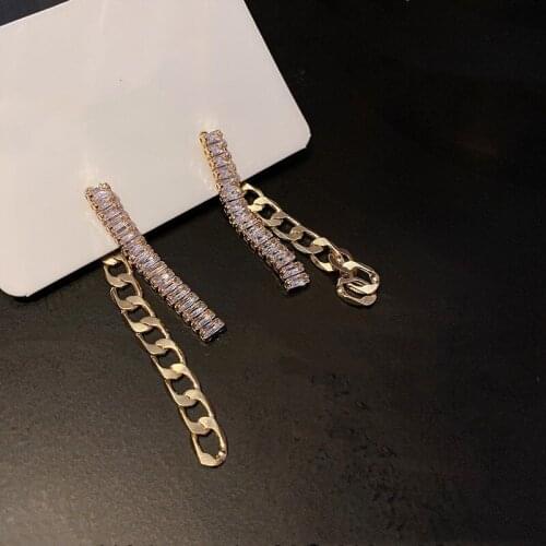 2021 New Fashion Contracted Long Geometric Senior Dangle Earrings Elegant Fine Crystal Temperament Fresh Women Earrings Jewelry