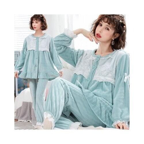 Explosion models pregnant pajamas autumn and winter postpartum breastfeeding comfort flannel feeding plus velvet pregnancy suit