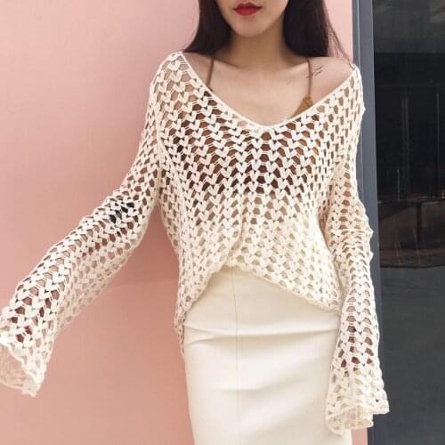 Manubeau Sexy Mesh Top Women Girl Summer Hollow Out Long Sleeve Top T Shirt Chic Lady Harajuku Beige White Crochet Lace Shirts