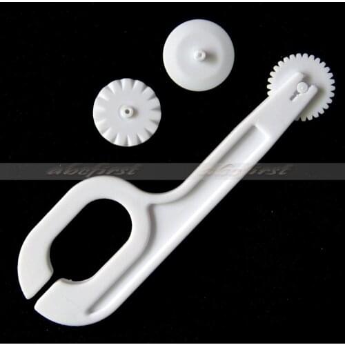 1pc 3 Wheel Fondant Cake Roller Modelling Embosser Cutter Plastic Cake Decorating Knife Fondant Cutter Sugar Craft Mold Cutter