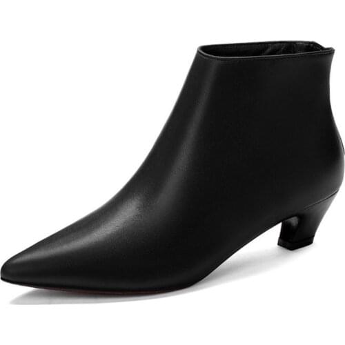 Simple fashion 2019 new European Women fine with ankle boots pointed bare boots with womens shoes small with Martin boots