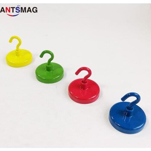 4 Assorted Bright Colors School Education Magnet refrigerator Magnet Hooks