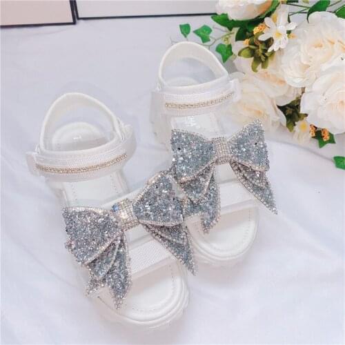 Thick bottomed European station one line sandals water drill sweet wind white muffin bottom beach shoes womens drill shoes