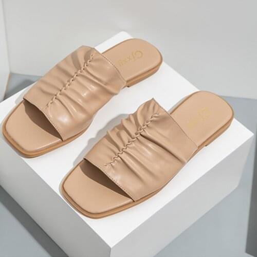 2021 Womens Slippers Trendy Pleated Open-toed Flat Sandals for Womens Outer Wear Comfortable Soft Bottom Flat Heel Women Shoes