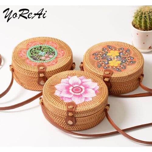 YoReAi 2021 Popular Women Handmade Round Beach Shoulder Bags Vintage Print Straw Pack Summer Travel Woven Rattan Messenger Bag
