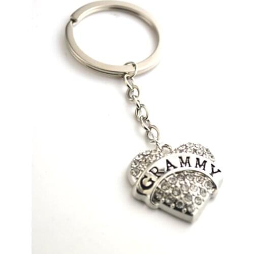 Women Key Chain GRAMMY Written In The Heart Pendant With Sparkling Crystals Good GIft Choose Zinc Alloy Provide Dropshipping