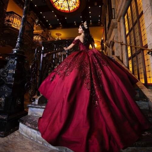 Burgundy Quinceanera Dresses with Sequins Applique Off the Shoulder Sweet 16 Dress vestido de 15 anos 2020 Ball Prom Gowns