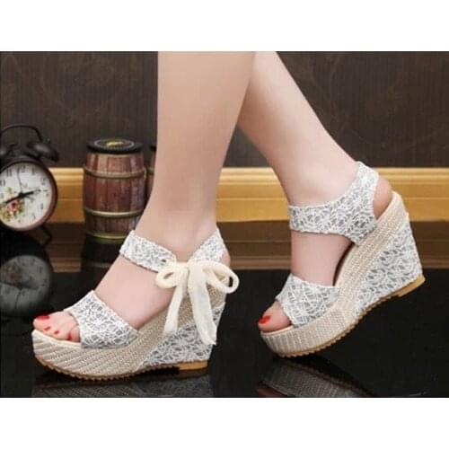 Ladies Sandals Hot Summer Casual Sandals European Style Fashion Print Lace Ribbons Women Sandals Wedges Platform High Heel Shoes