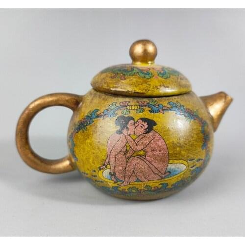 Exquisite Chinese Classical Craft Collection Home Decoration Gift Painted Couple Life Scene Purple Clay Teapot (Random pattern)