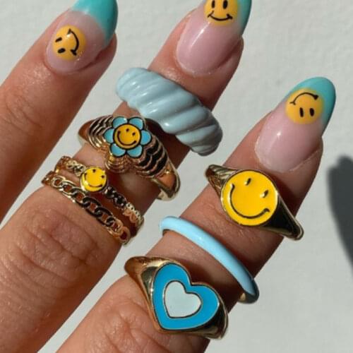 Fashion Cute Blue Enamel Smiley Rings for Women Elegant Zircon Heart Ring Engagement Wedding Party Jewelry Wholesale