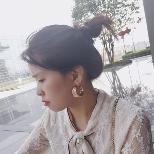 Fashionable Large C-Shaped Earrings Beautiful Girl Exaggerated Golden Gift Jewelry Earring Gift