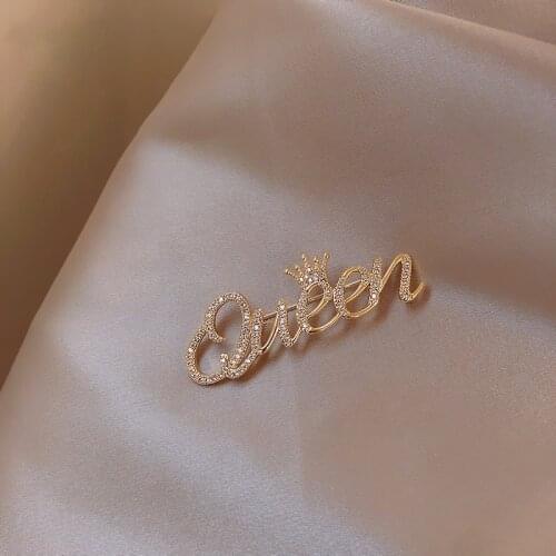 New Letter Queen Brooch for Women Rhinestone Gril Gold Sliver Crown Letters Pary Office Brooch Pins Gifts Pins Sexy Badge 2021