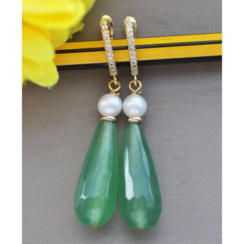 Z10977 28mm Green Teardrop Faceted Jade White Round Pearl Dangle Earring CZ