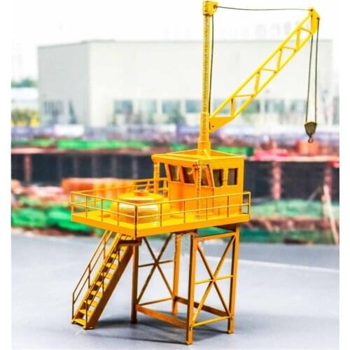 1:87 HO Scale Engineering Crane Model for Sand Table Building Scene Decorations 7.5*7*17cm G19