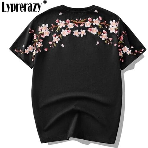 Lyprerazy Chinese Style Flower Embridery Men T-Shirt Short Sleeve Harajuku t shirt Cotton Summer Casual Tops Tee