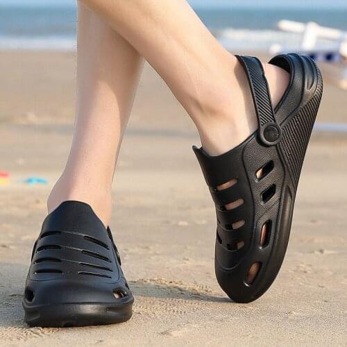 Classic Slip On Garden Clog Shoes Men Quick Drying Summer Beach Slipper Breathable Outdoor Sandals Platform Gardening shoes