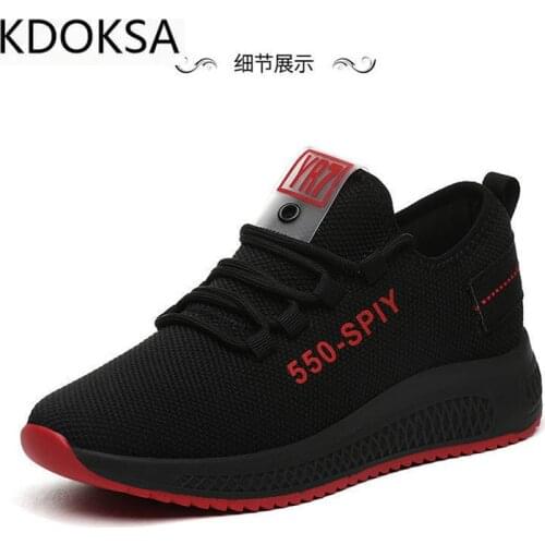 Womens shoes 2021 new flat-bottomed elderly mother shoes for walking spring sports single shoes
